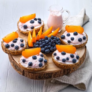 Sweet buns with soft cheese