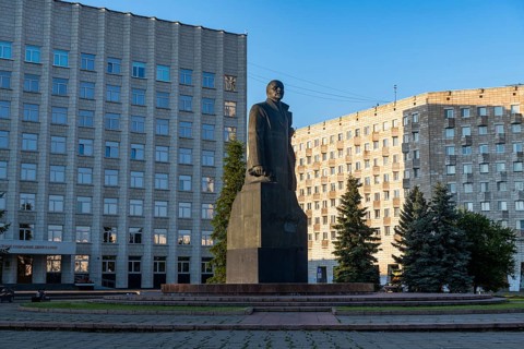 Lenin statue in Arkhangelsk