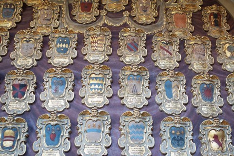 Coat of arms in the Biblioteca Comunale dell'Archiginnasio