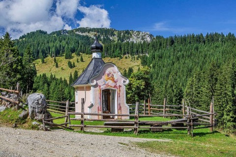 Josefskapelle with Puerschling 1566m