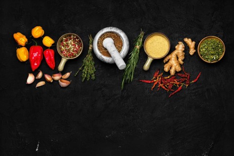 Composition with mixture of peppers