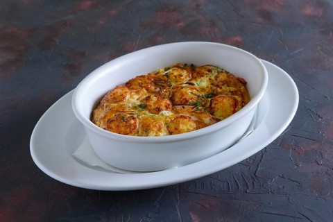 Potato rosti with bacon and cheese