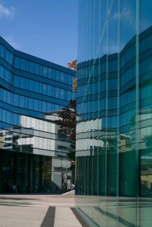 Reflecting glass facades