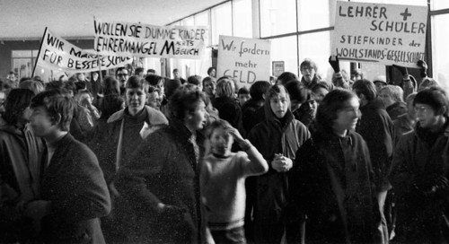 Students in the Ruhr area in the years 1965 to 1971 demonstrated in the Ruhr cities of Dortmund