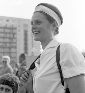 The picture was taken between 1965 and 1971 and shows a photographic impression of everyday life in this period of the GDR. Berlin