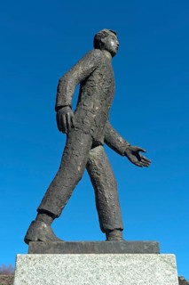 Monument to Caesar Ritz