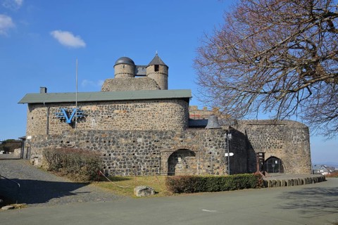 Historical castle in Greifenstein with double towers