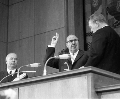 The re-election of North Rhine-Westphalia's State Premier Franz Meyers