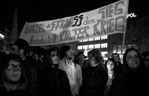 Supporters and friends of the SPD/FDP government coalition demonstrated in Bonn on 26 April 1972 with a torchlight march and rally in favour of the government and the ratification of the Eastern treat...