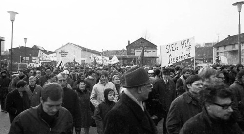 Several hundred demonstrators