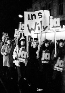 Supporters and friends of the SPD/FDP government coalition demonstrated in Bonn on 26 April 1972 with a torchlight march and rally in favour of the government and the ratification of the Eastern treat...