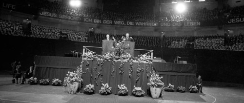 Performance and show by US revivalist Billy Graham on 2. 4. 1970 at the Westfalenhalle Dortmund