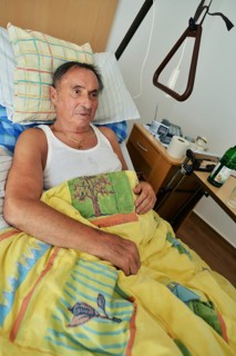 The Mother Theresa Hospice offers its guests a dignified home in a new friendly ambience for patients in their last stage of life. The intensive care of the palliative physician does the rest