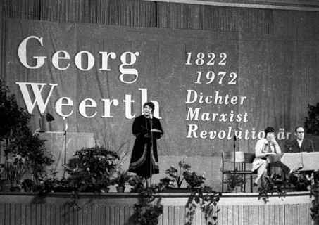 The 150th birthday of the poet Georg Weerth was celebrated on 17. 2. 1972 with an event in his native Detmold. Germany