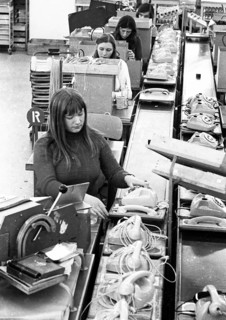 Women's workplaces at Siemens on 22. 11. 1973 during the production of telephone sets in Bocholt