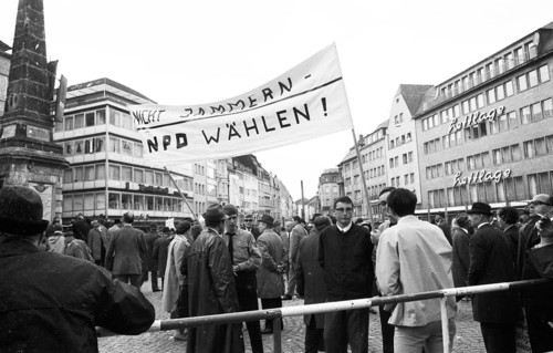 An expellees' rally on 30 May 1970 in Bonn with the NPD