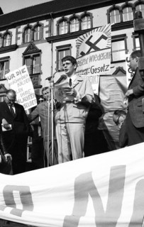 The Ruhr Action against the Emergency Laws in 1968 turned against the emergency legislation with numerous local actions by students
