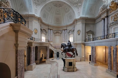 Great Dome Hall with the equestrian statue of the Great Elector
