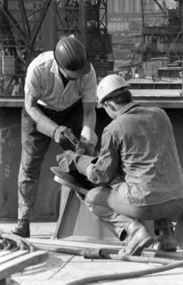 Work at the Port of Hamburg and Howaldtswerke Hamburg