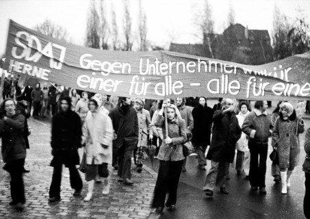 The dismissal of workers at the Mannesmann factory after a spontaneous strike not led by the union provoked protests by Mannesmann workers in Duisburg and other locations on 7 November 1973 and solida...