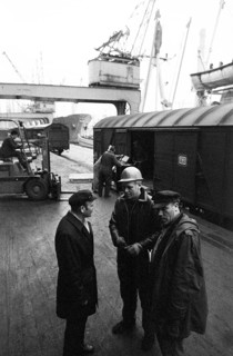 Work at the Port of Hamburg and Howaldtswerke Hamburg