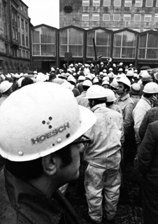 With a spontaneous strike and demonstration