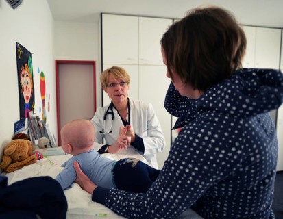 In the family doctor's consultation. Paediatrics