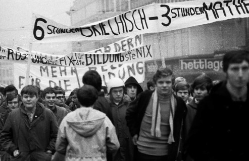 Students in the Ruhr area in the years 1965 to 1971 demonstrated in the Ruhr cities of Dortmund
