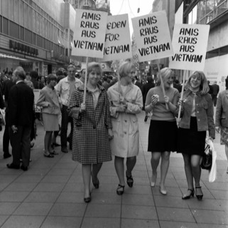 The warfare of the U. S. Army in the countries Vietnam