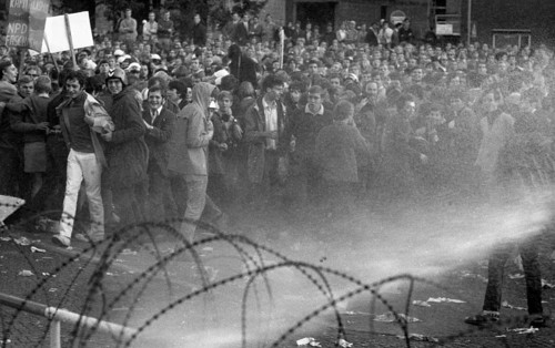 Far-reaching peaceful protests by students at the University of Muenster during the 1968 election campaign were answered by the police with the use of water cannons