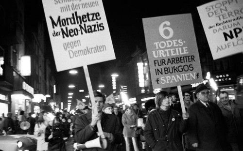 Cologne leftists demonstrated against neo-Nazis and international fascism through the city centre on 10. 11. 1968