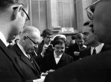 The Federal Assembly elected the new Federal President Gustav Heinemann