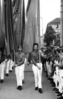 The picture was taken between 1965 and 1971 and shows a photographic impression of everyday life in this period of the GDR. Karl-Marx-Stadt