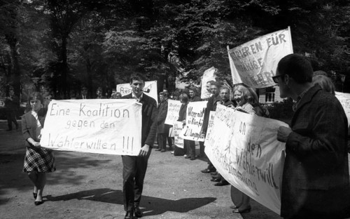 The re-election of North Rhine-Westphalia's State Premier Franz Meyers