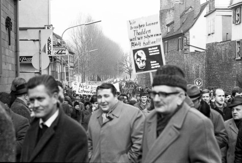 The 4th party congress of the radical right-wing NPD on 13 February 1970 in Wertheim in Baden-Wuerttemberg was accompanied by massive protests by democratic associations and parties