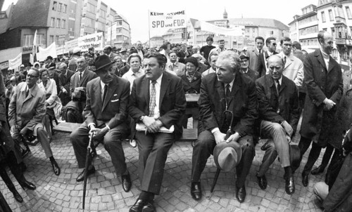 An expellees' rally on 30 May 1970 in Bonn with the NPD