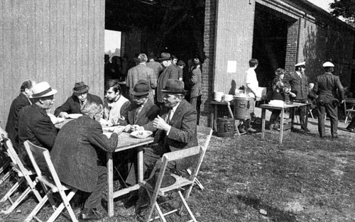 The auction of a bankrupt farm on 22. 09. 1971 in Greven in Muensterland
