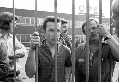 Many workers at the Opel factory in Bochum - here on 23 August 1973 - also took part in the wildcat strikes that swept through many parts of the Ruhr region