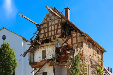 Demolition house