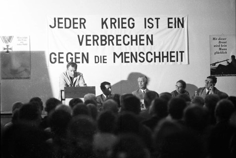 The anti-war day celebrated by trade unions and other democratic organisations was the day of Hitler's entry on 1. 9. 1939
