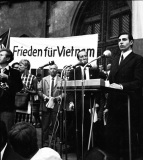 Congress of the student organisation SDS Sozialisischer Deutscher Studentenbund at the University of Frankfurt/M. on 22. 5. 1966