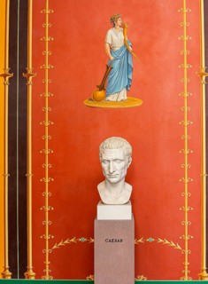 Exhibits and interior design in the Pompejanum in Aschaffenburg