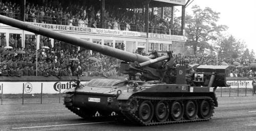 Parade of the Bundeswehr on the 20th anniversary of the founding of NATO in April 1969 at Dortmund Airport