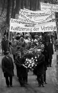 The honouring of the dead by the Nazi regime on Good Friday 1945