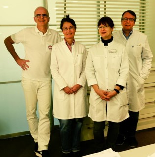 This GP group practice with four GPs and eight physician assistants provides care to a large number of patients in a medium