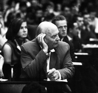 Congress of the student organisation SDS Sozialisischer Deutscher Studentenbund at the University of Frankfurt/M. on 22. 5. 1966