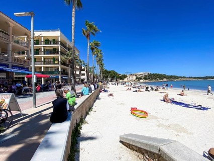 Bars and restaurants on the beach of Colonia de Sant Jordi