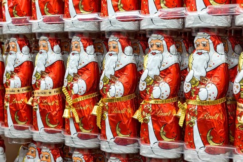 Many chocolate Father Christmases