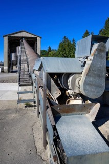 Steel silos and conveyor belt