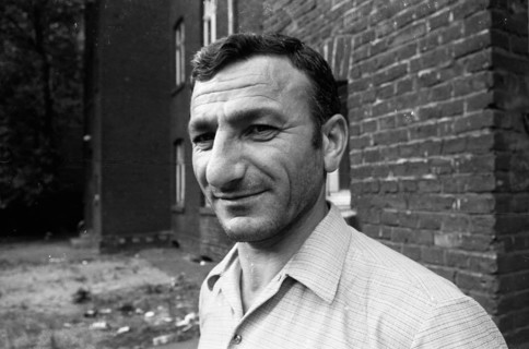 The report in a daily newspaper in Duesseldorf in 1968 about rent-seeking by Turkish workers aroused the pastor of the Protestant church. The report in a daily newspaper in Duesseldorf in 1968 about t...